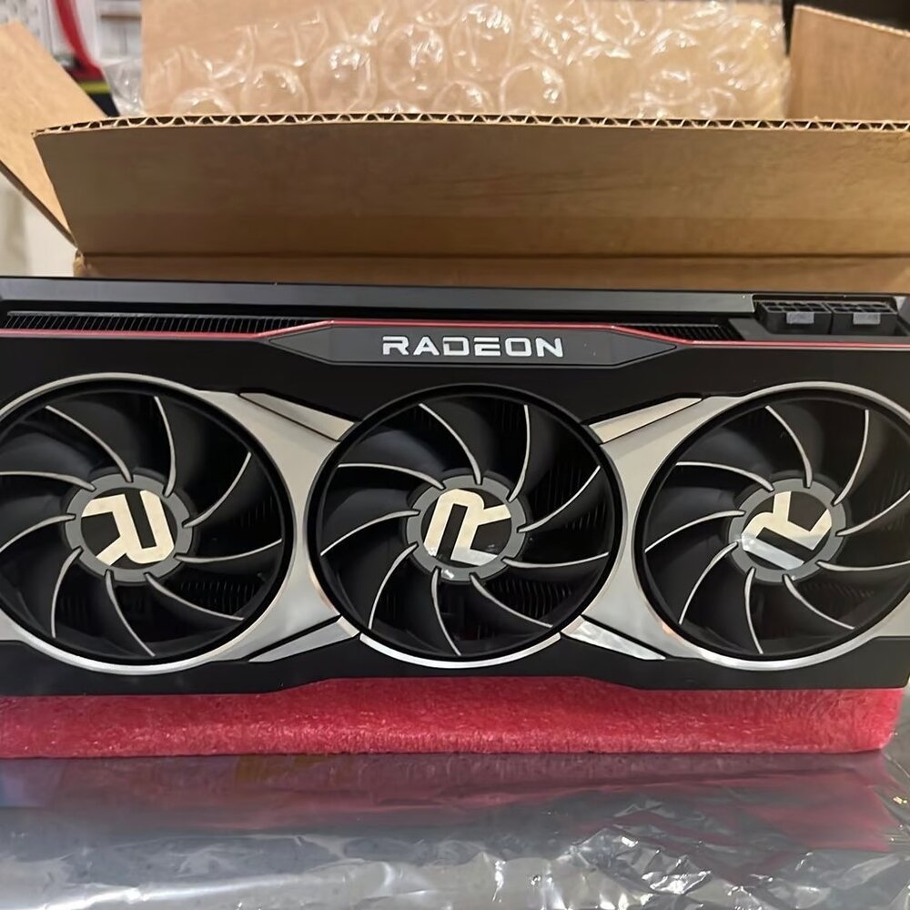 AMD Radeon RX 6800xt 16GB GDDR6 Graphics Card - Picture 3 of 3